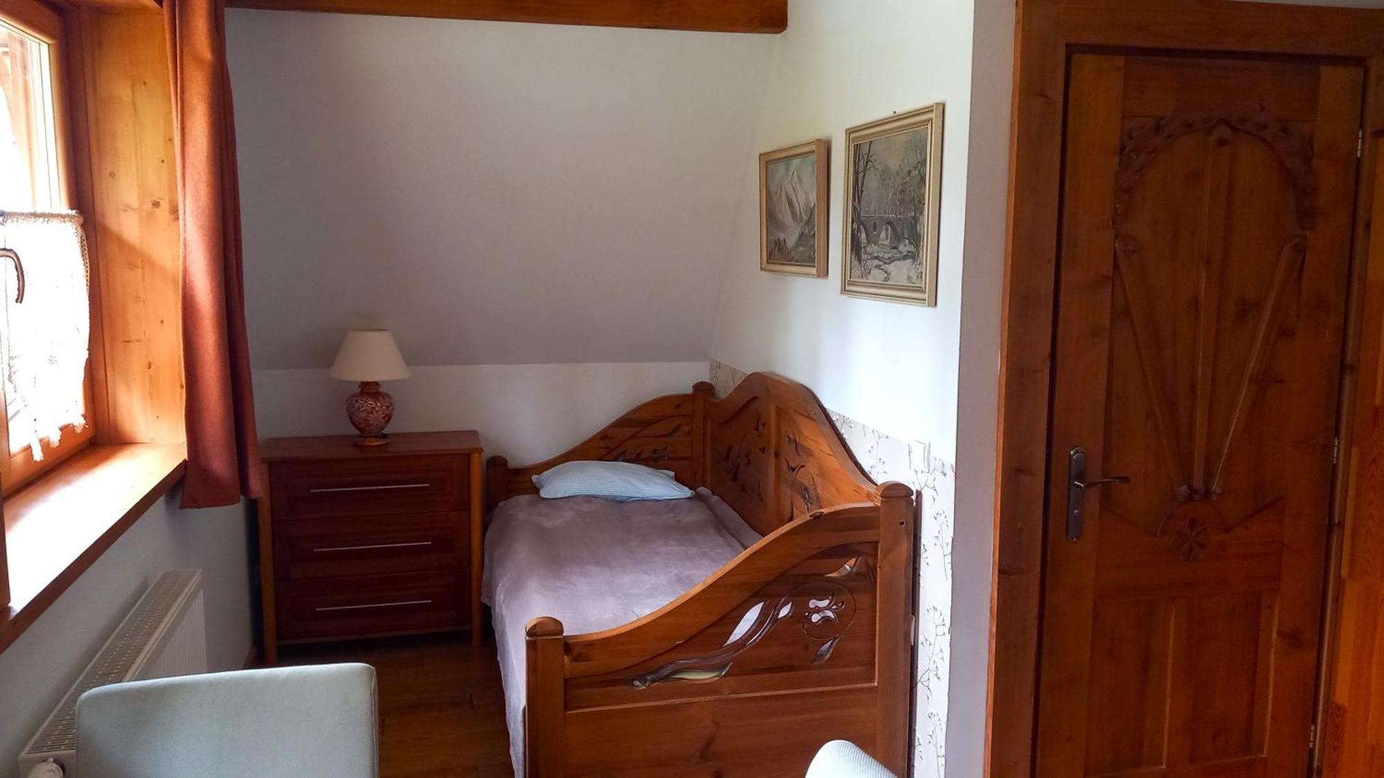 Dom Pod Smokami Appartement Bukowina Tatrzańska Buitenkant foto