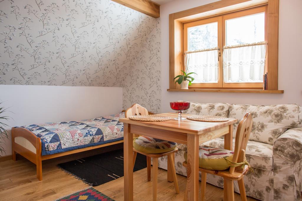 Dom Pod Smokami Appartement Bukowina Tatrzańska Buitenkant foto